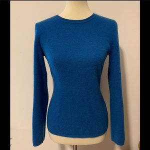Lord & Taylor Sweaters - Lord & Taylor 100% Cashmere Sweater Lord & Taylor Sweaters - Lord & Taylor 100% Cashmere Sweater